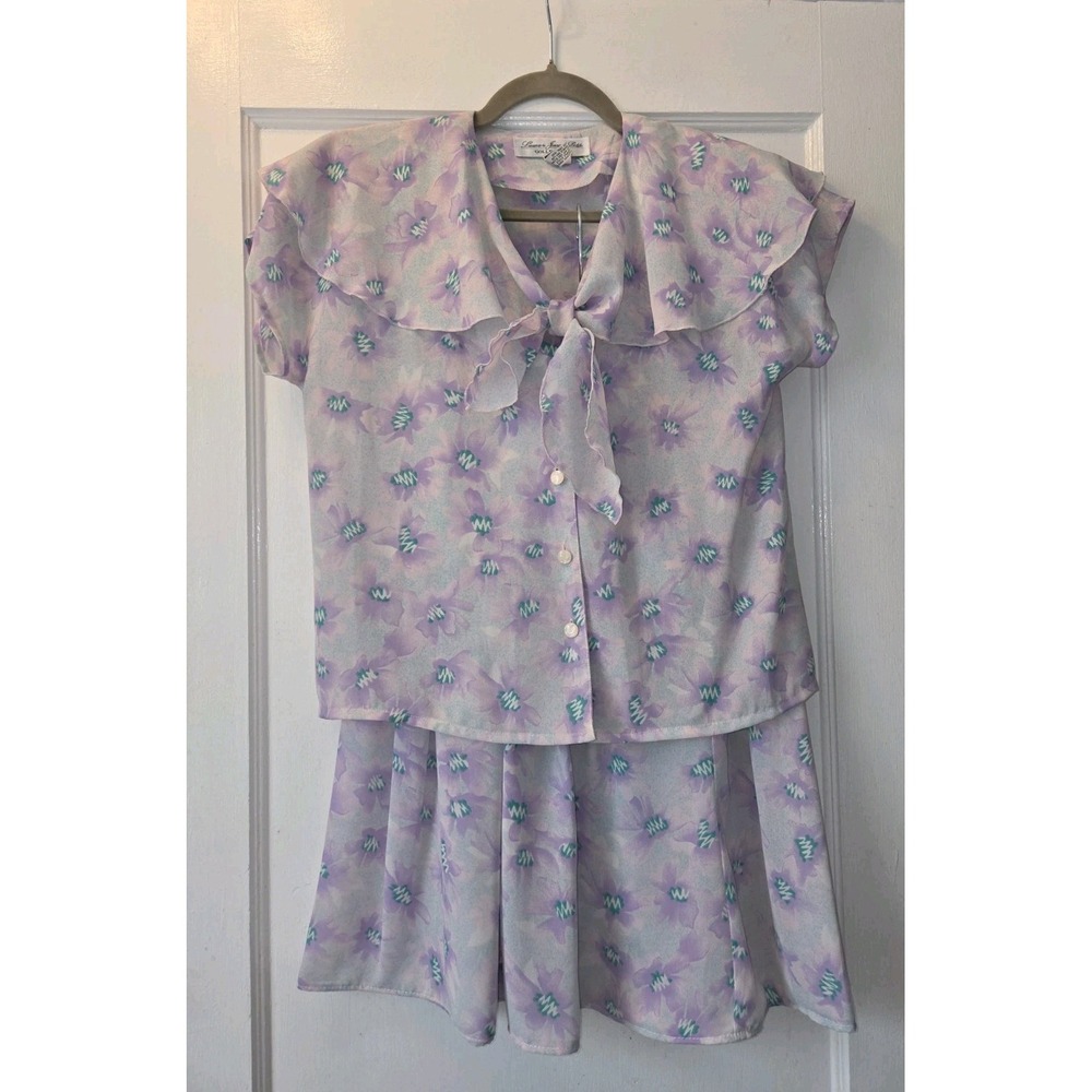 Vintage 80's Laura And Jayne Petite Blouse And Skirt Set Pastel Floral Print. 4